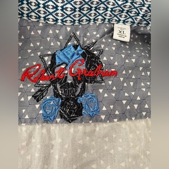 Robert Graham Shirt Men's XL Geometric Blue Button Up Classic Fit Flip Cuff - Picture 3 of 9